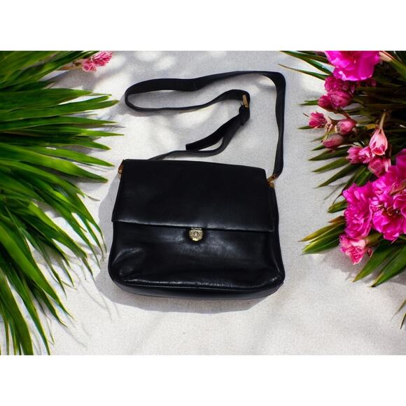 Source Unknown Handbags - Classic Style Genuine Leather Navy Blue Shoulder Bag with Gold tone Hardware